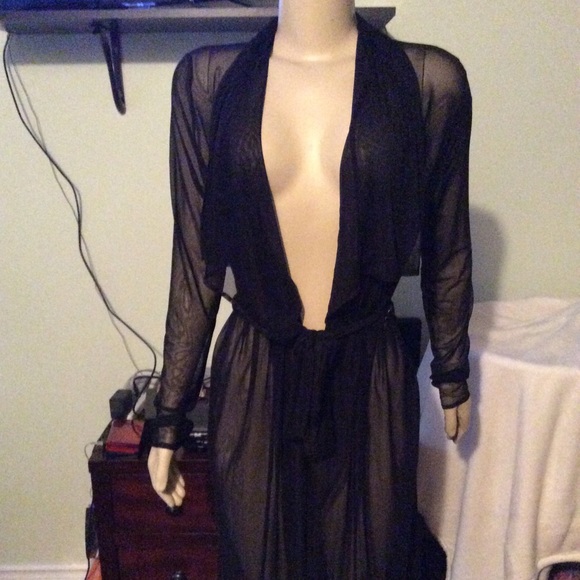 Ladies Robe - Picture 2 of 3